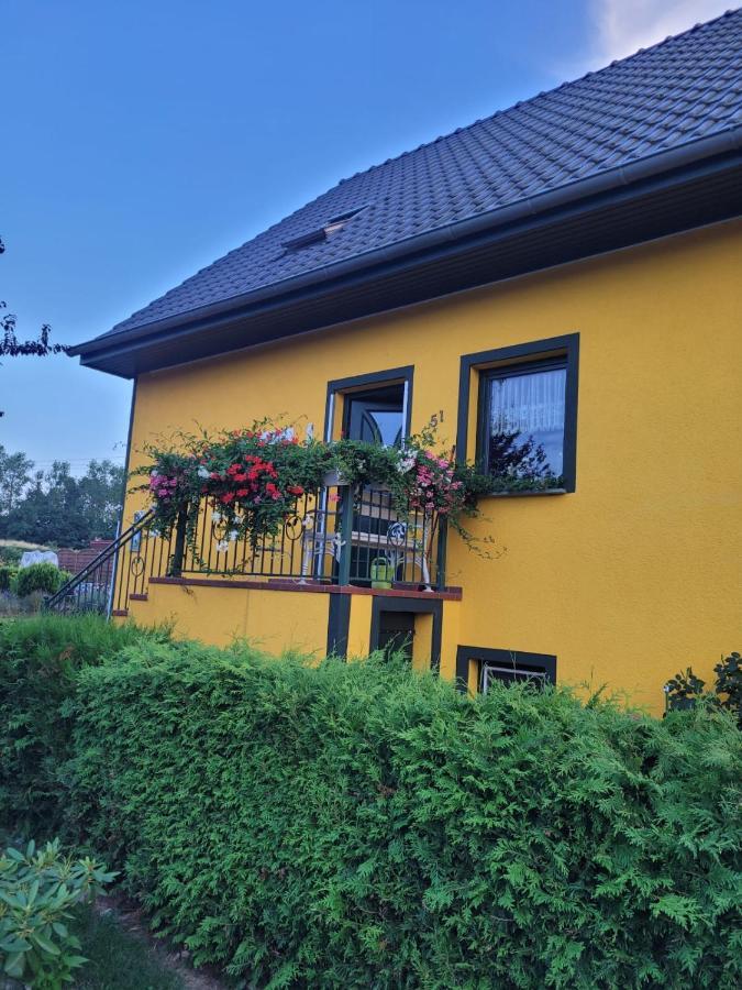 Ferienwohnung Schmidt Neu Sallenthin Exterior photo